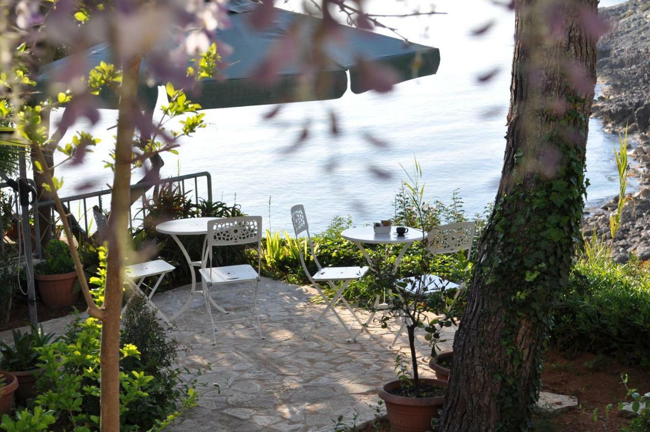 B&B ViaDelMare Patù Exterior foto
